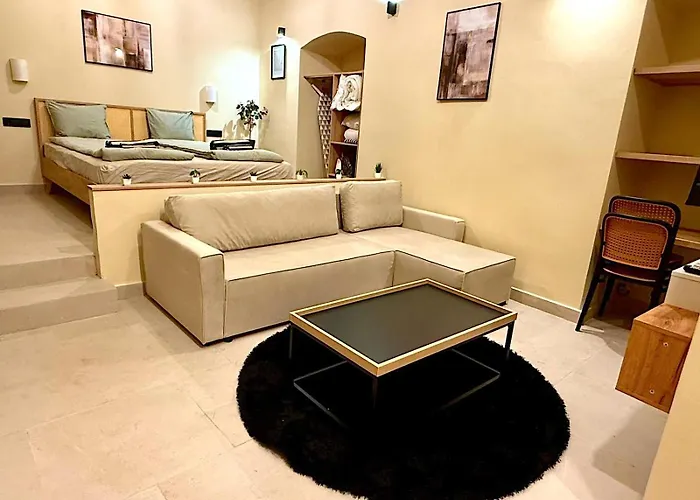 7th Heaven بودابست