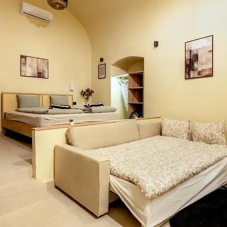 7th Heaven Apartment Budapest